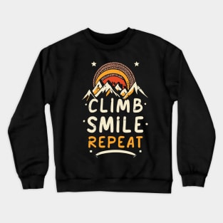 Free Climbing Boulderer Mountain Rock Bouldering Climber Gym Retro Crewneck Sweatshirt